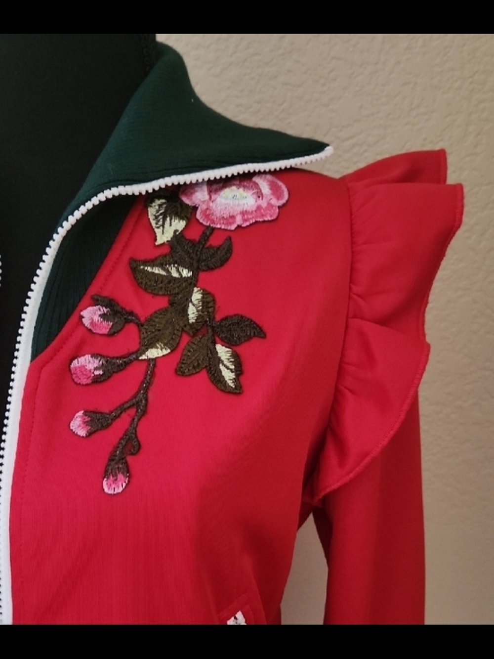 Gucci Red Floral-Embroidered Varsity Jacket with Dark Green Collar - Picture 3 of 11
